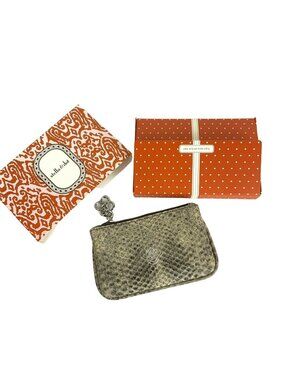 Stella and Dot Soho Key Pouch Coin Purse Gray Lambskin Leather Snakeskin Embosse